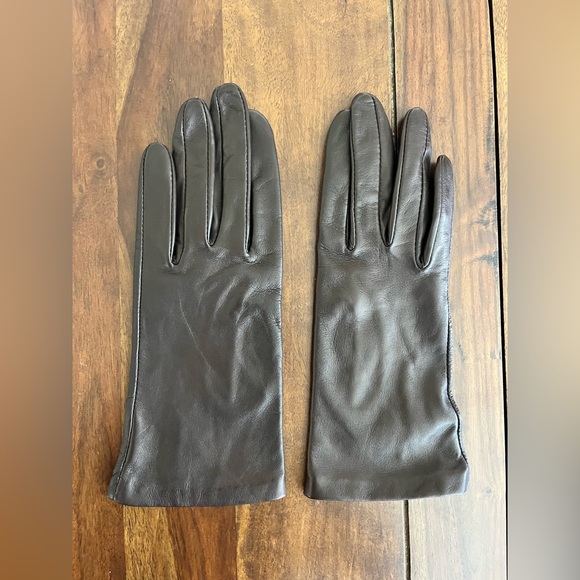 Neiman Marcus Dark Brown Leather Gloves